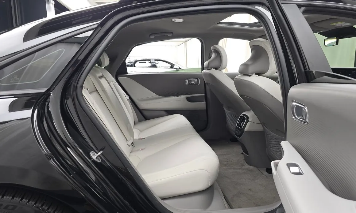 Hyundai Ioniq6