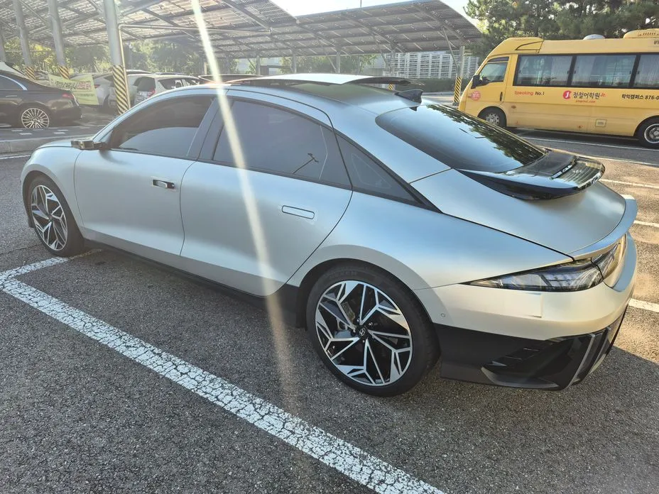 Hyundai Ioniq6
