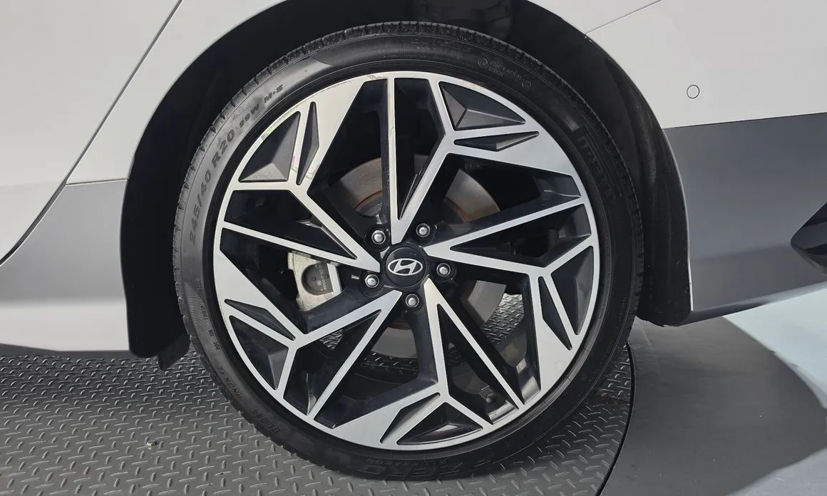 Hyundai Ioniq6