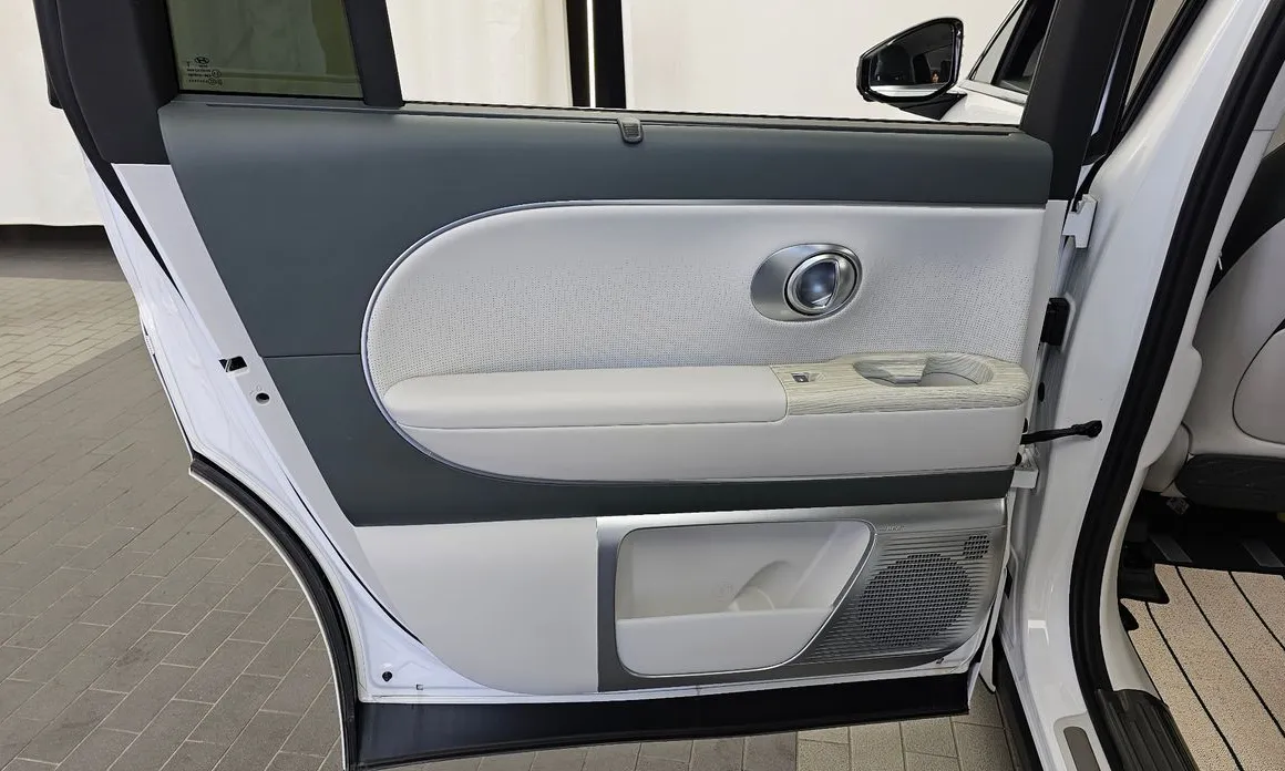 Hyundai Ioniq9