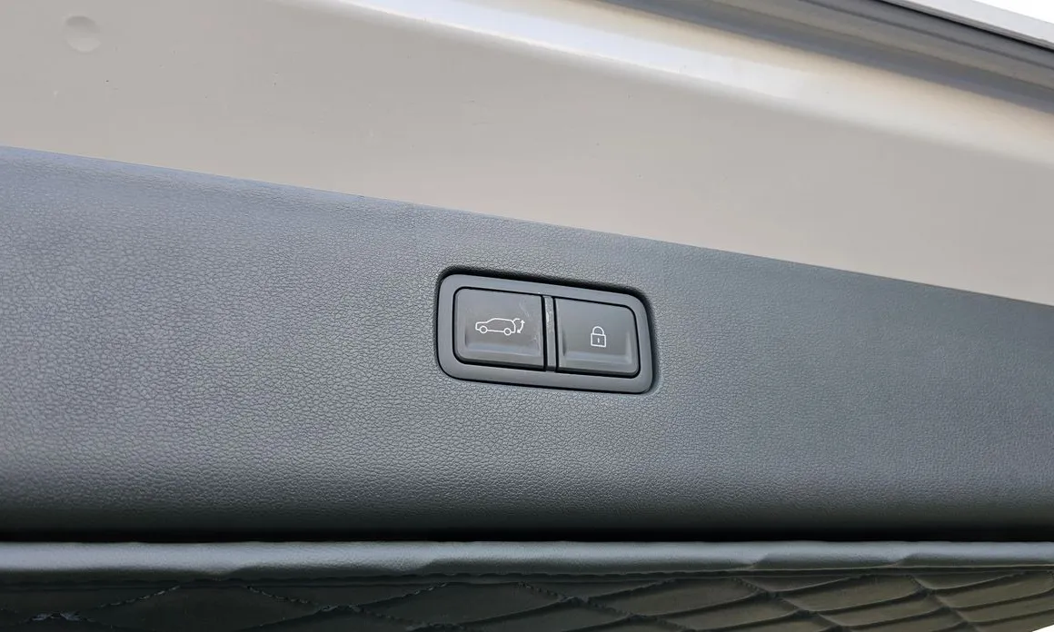 Hyundai Ioniq9