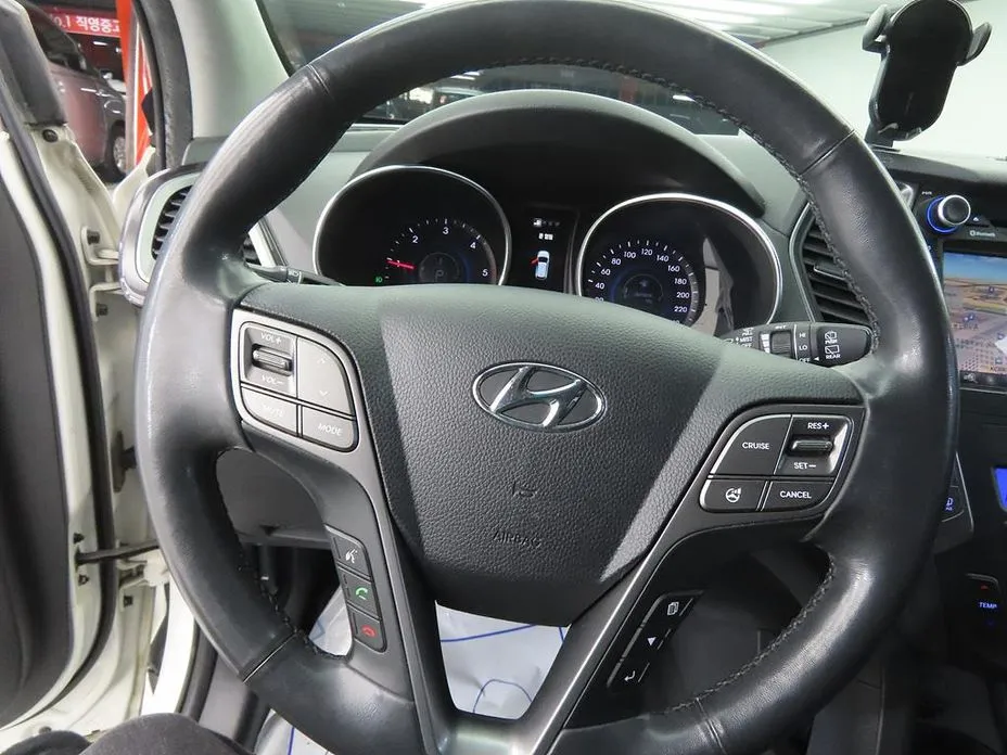 Hyundai Maxcruz