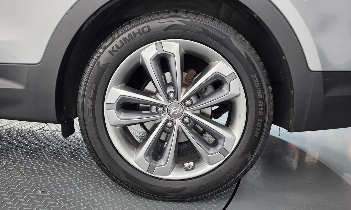 Hyundai Maxcruz