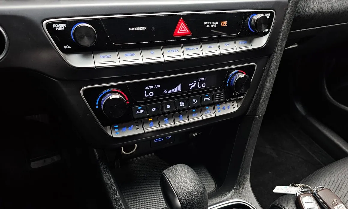 Hyundai Sonata