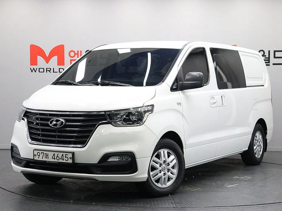 Hyundai Starex