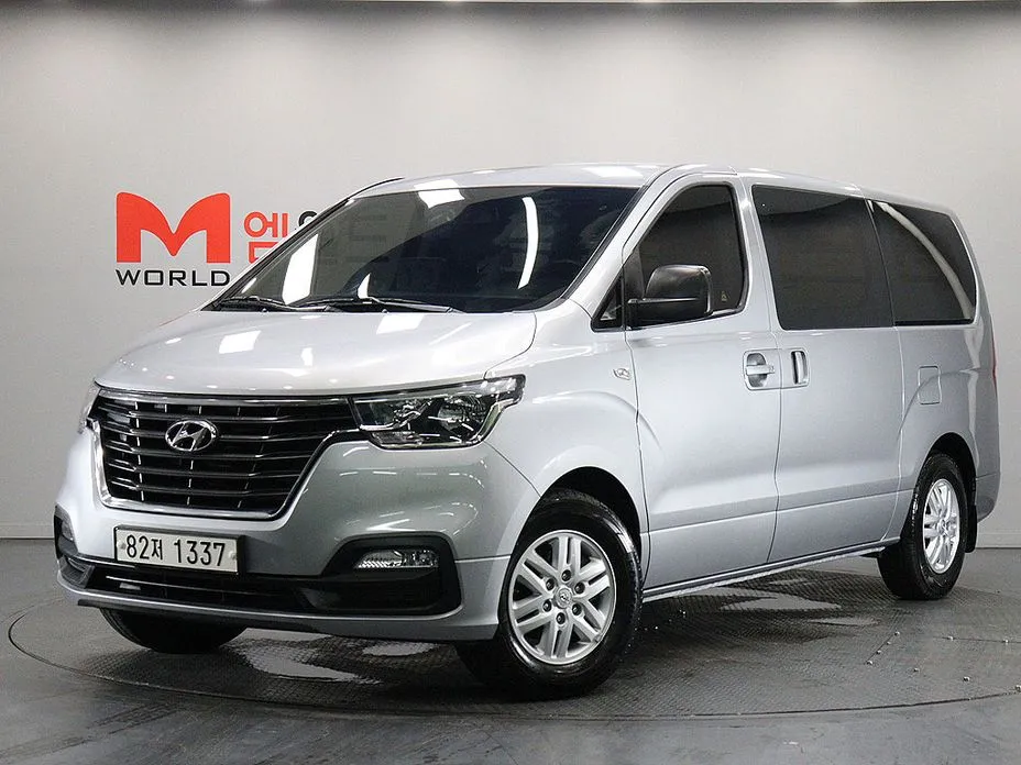 Hyundai Starex