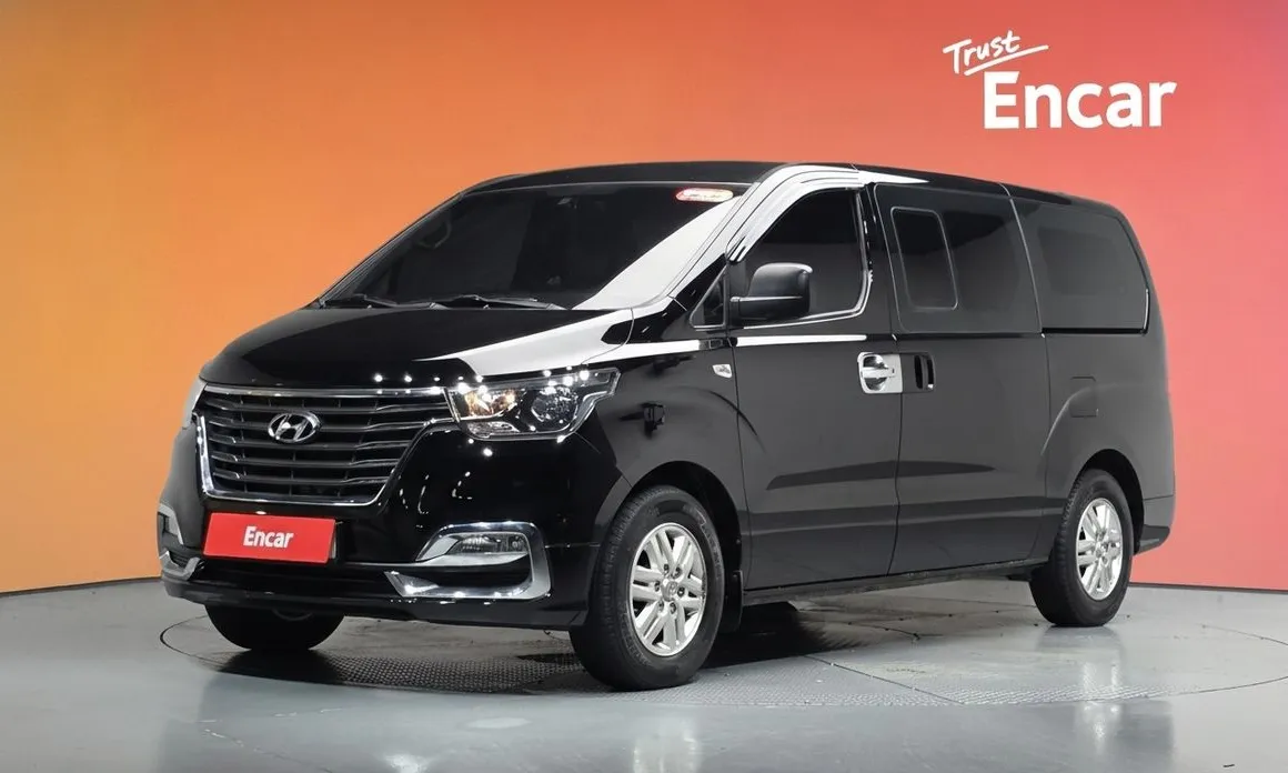 Hyundai Starex