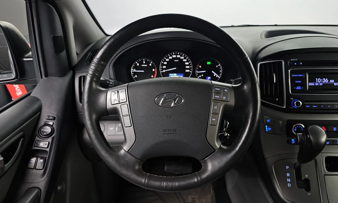 Hyundai Starex