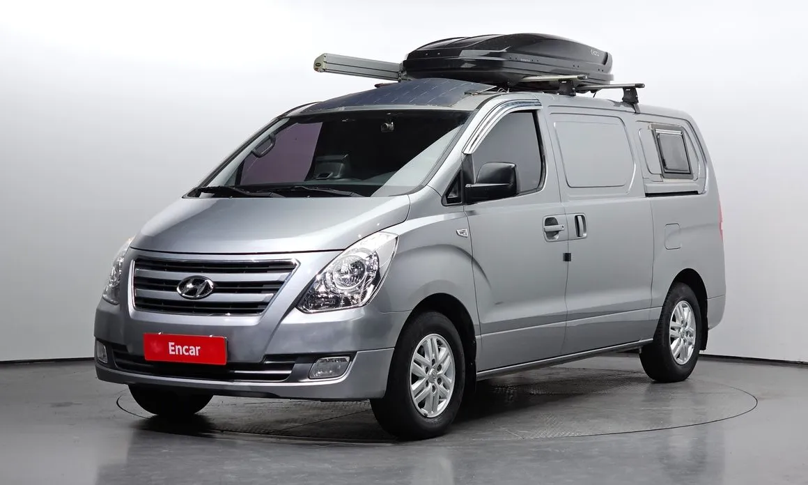Hyundai Starex