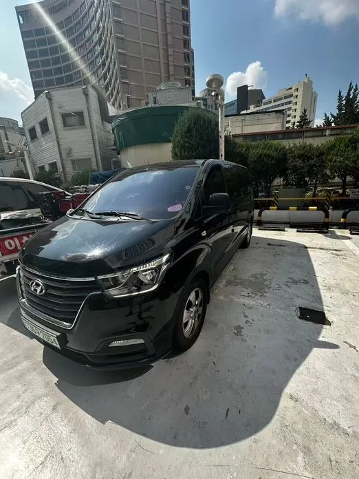 Hyundai Starex
