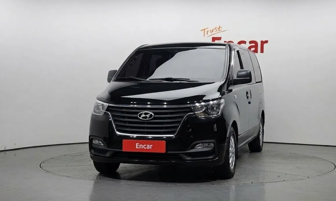 Hyundai Starex