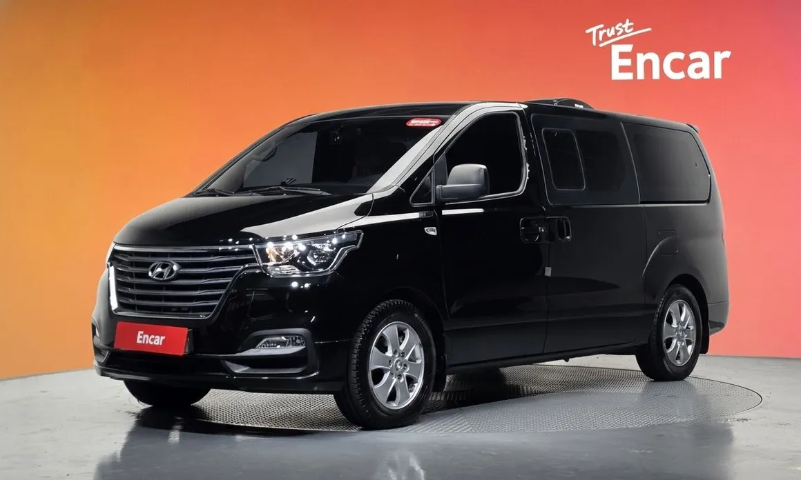 Hyundai Starex