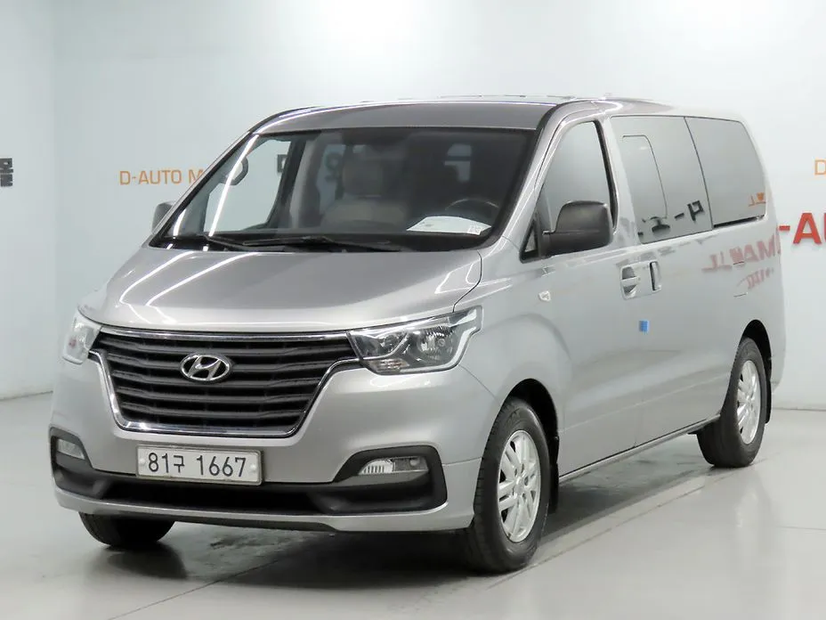 Hyundai Starex
