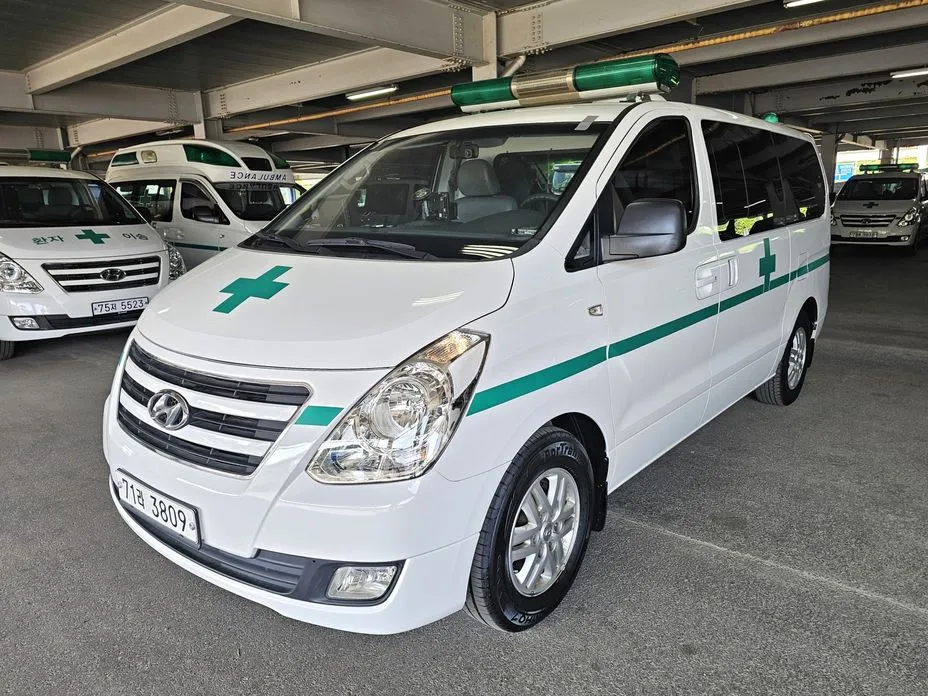 Hyundai Starex