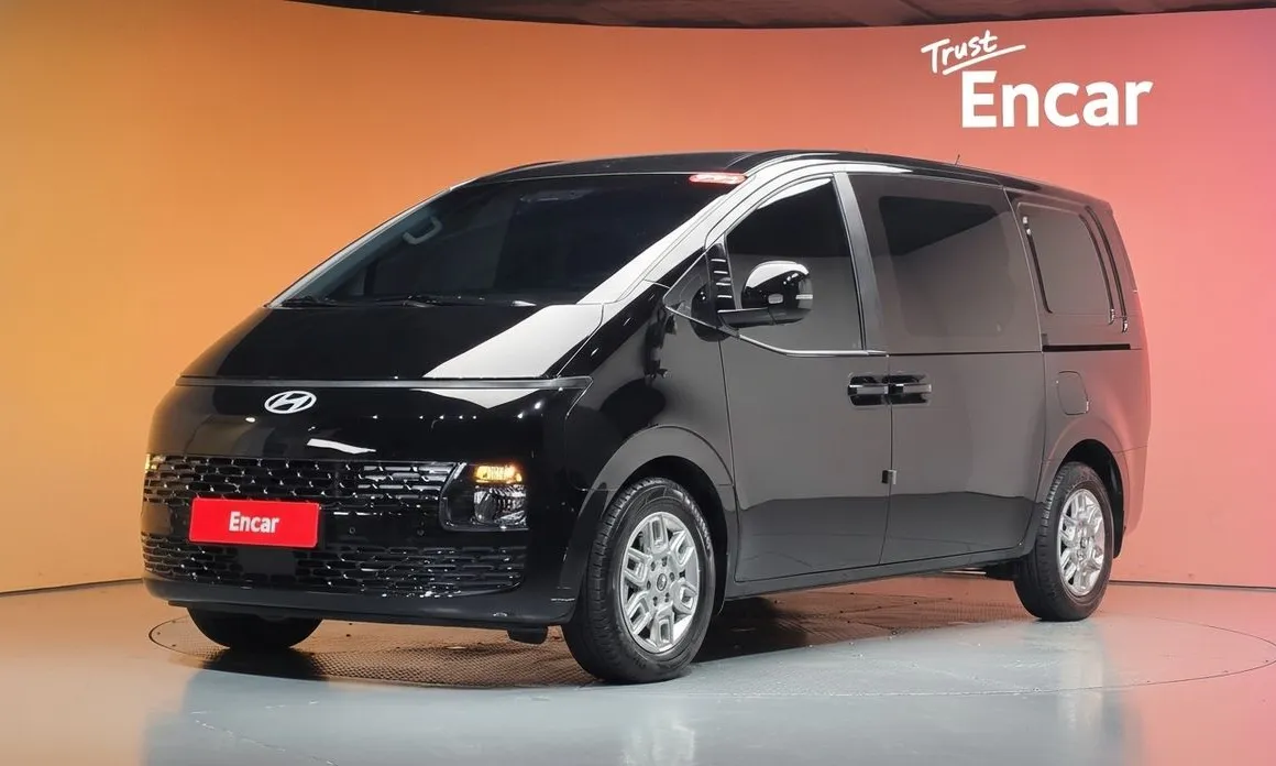 Hyundai Staria