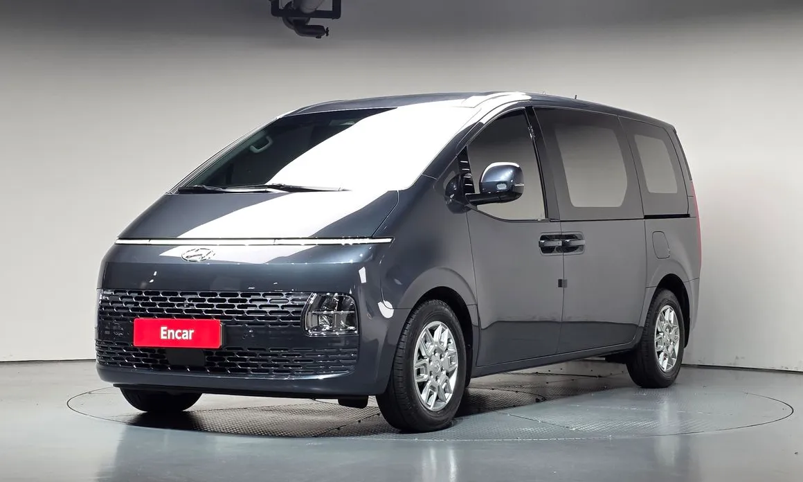 Hyundai Staria