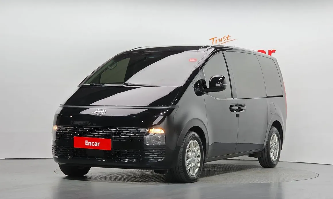 Hyundai Staria