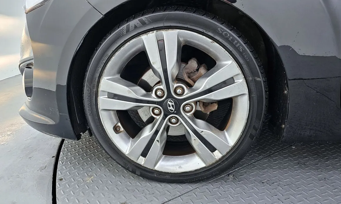 Hyundai Veloster