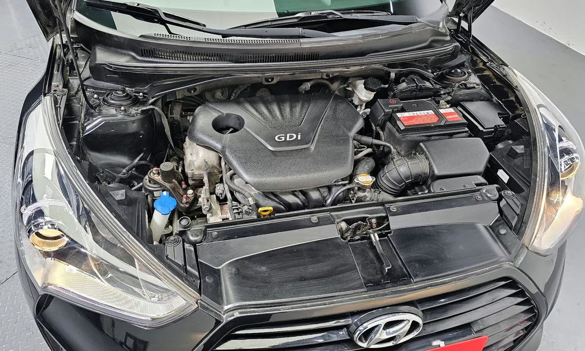 Hyundai Veloster