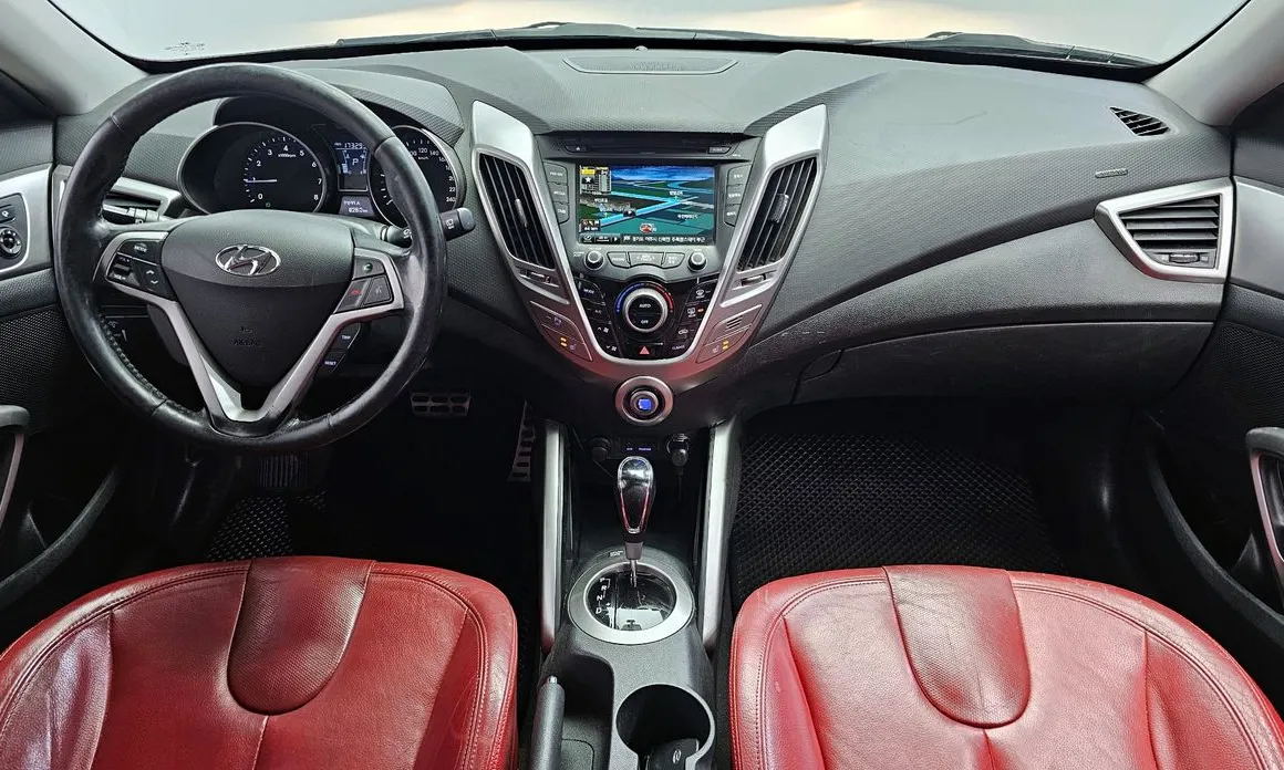 Hyundai Veloster