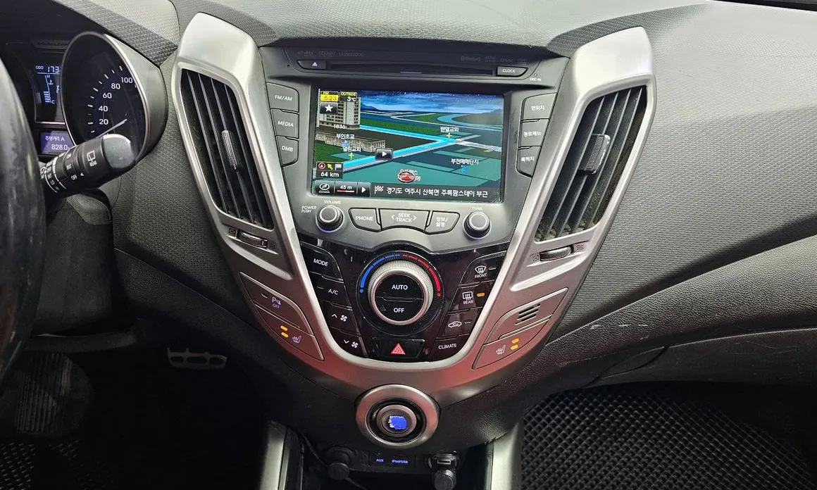 Hyundai Veloster