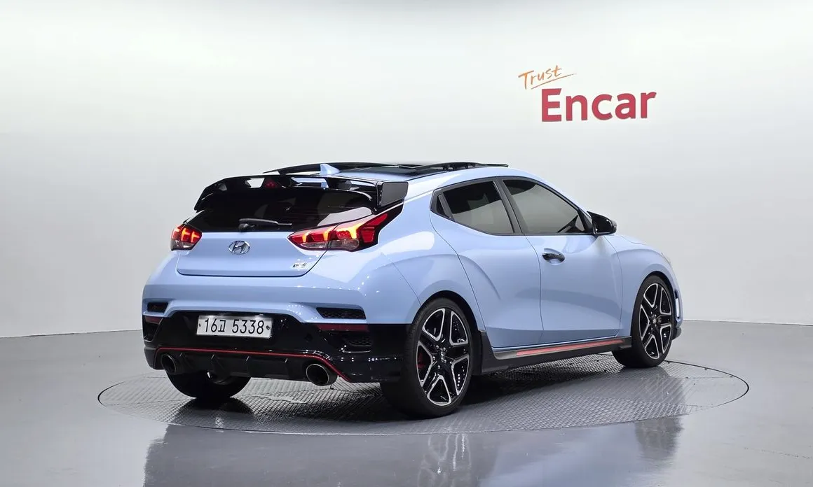 Hyundai Veloster