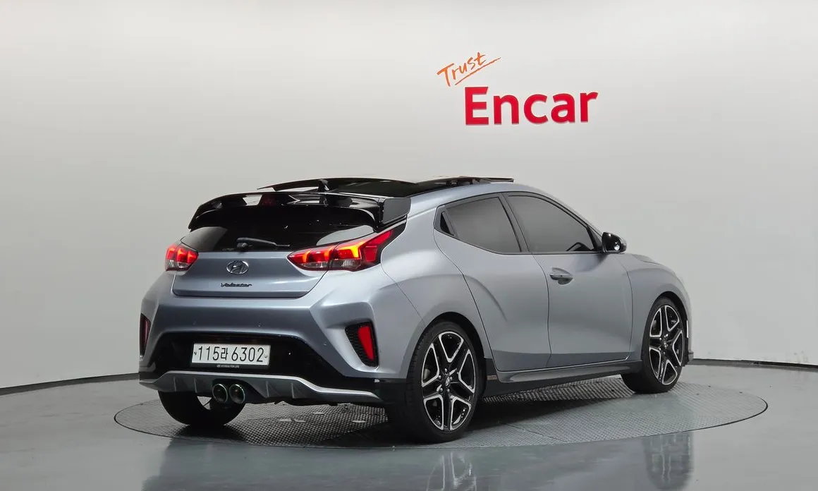 Hyundai Veloster