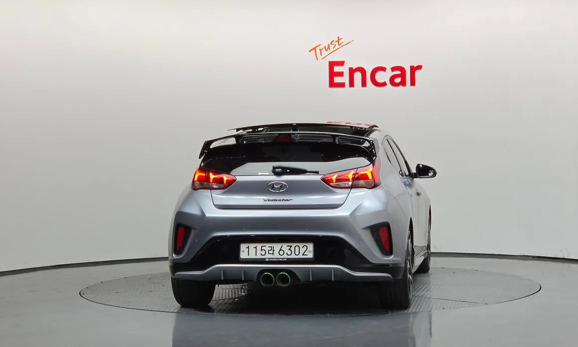 Hyundai Veloster