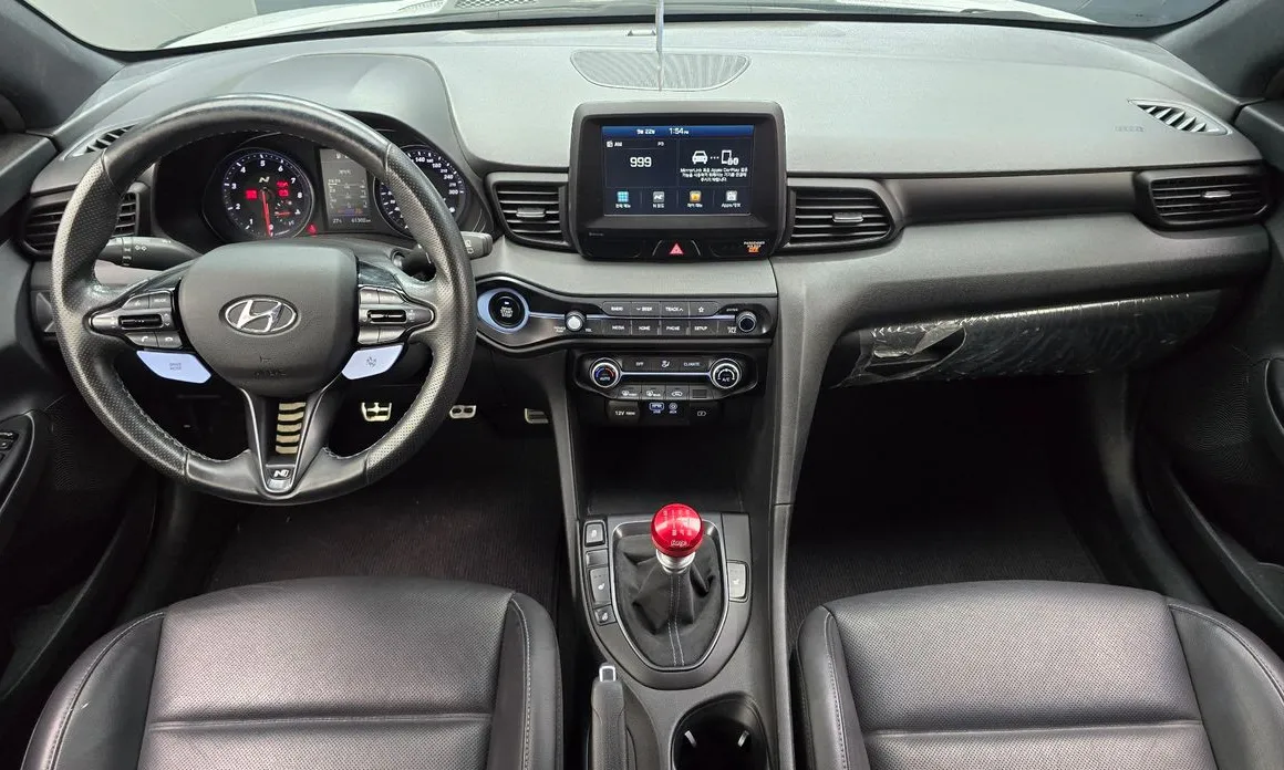 Hyundai Veloster