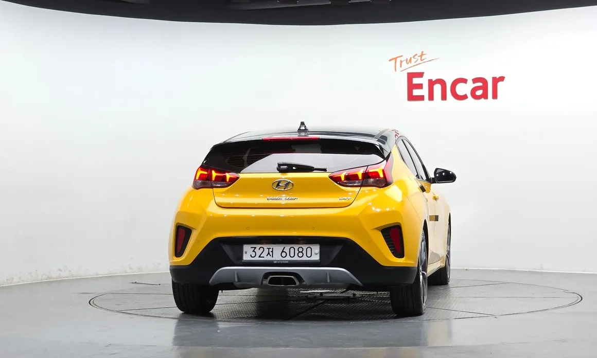 Hyundai Veloster