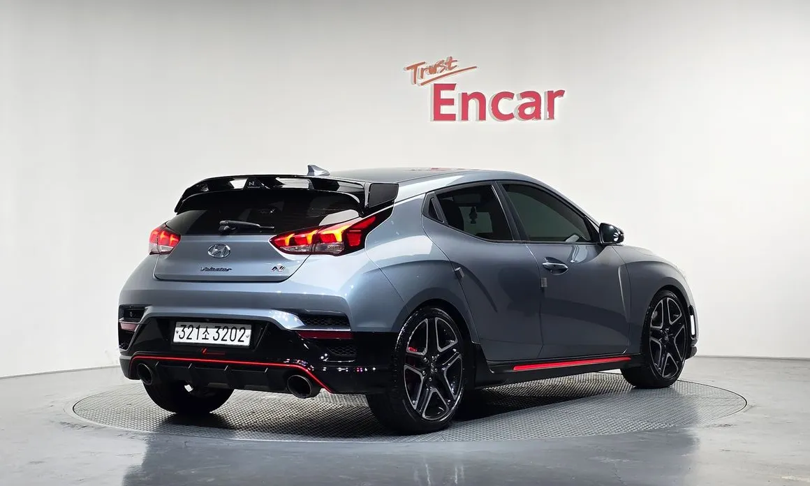 Hyundai Veloster
