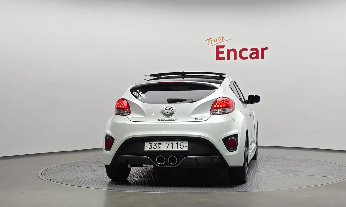 Hyundai Veloster