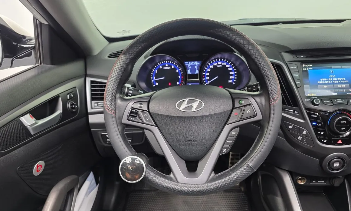 Hyundai Veloster