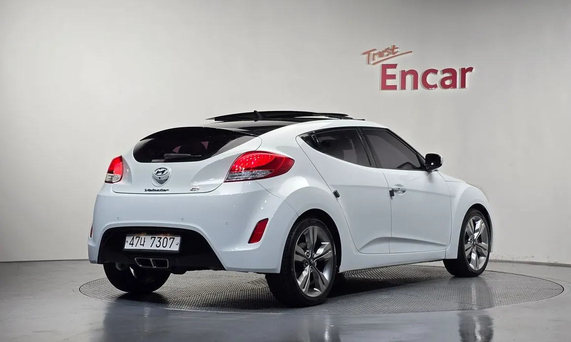 Hyundai Veloster