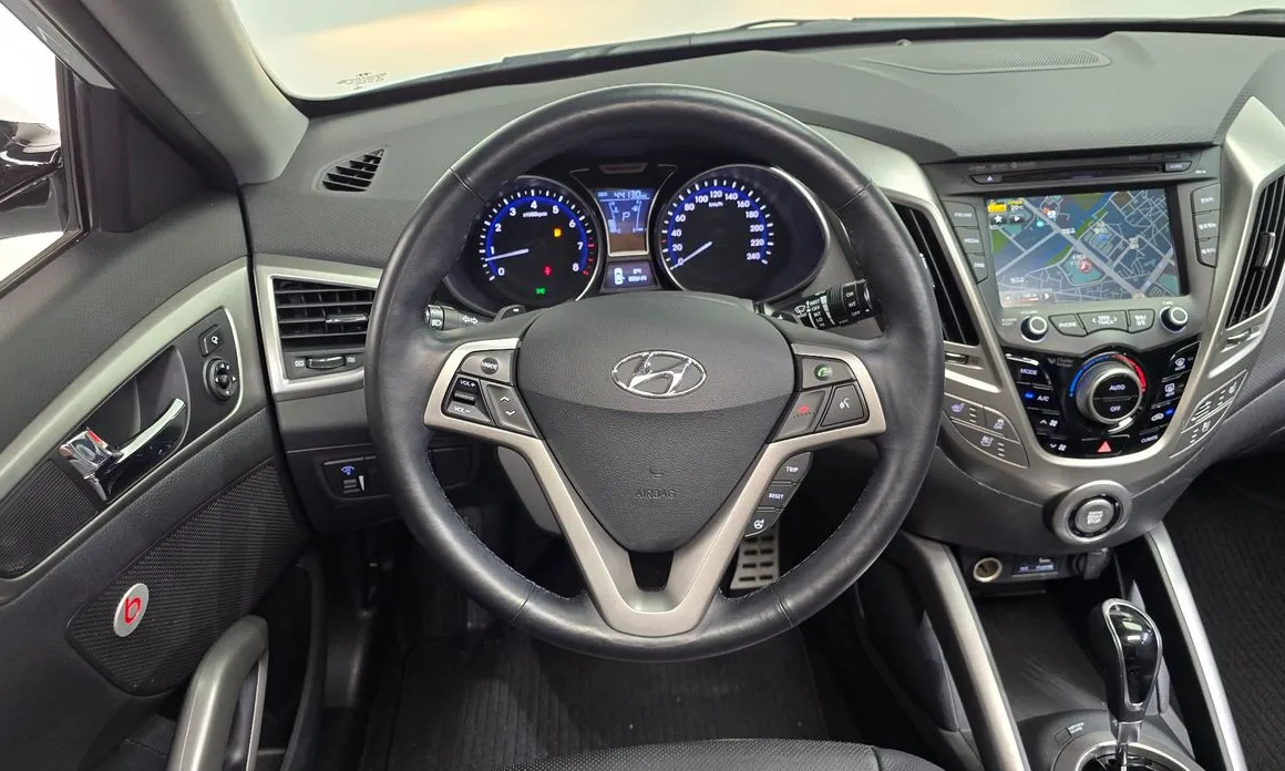 Hyundai Veloster