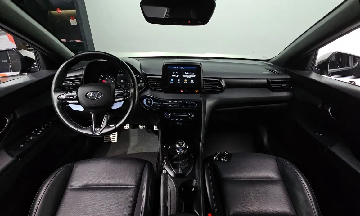Hyundai Veloster