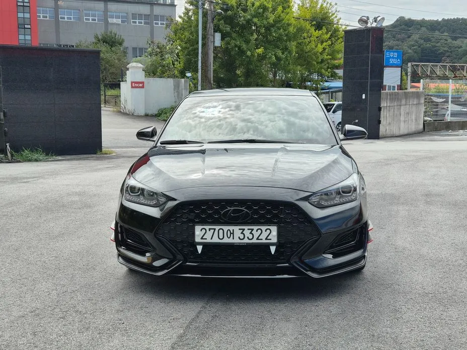 Hyundai Veloster