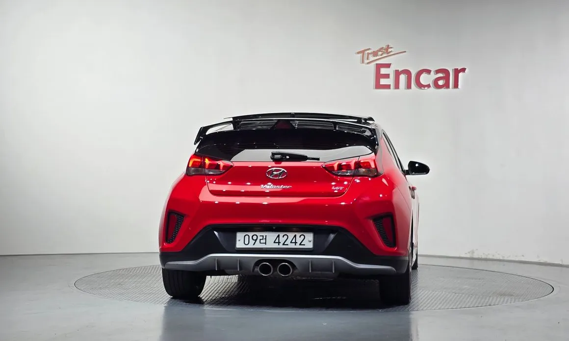 Hyundai Veloster