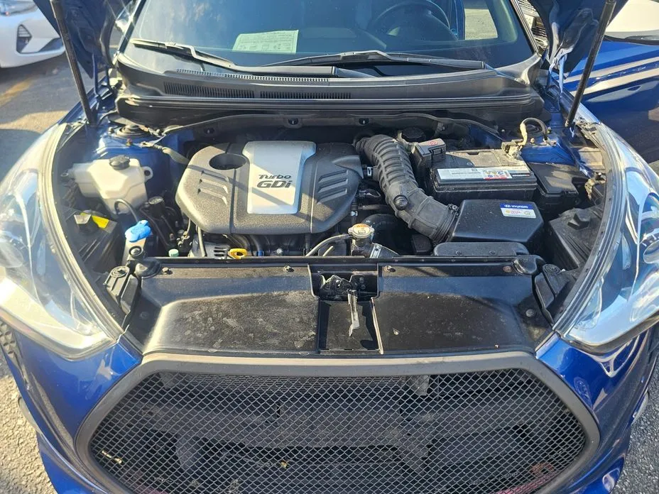 Hyundai Veloster