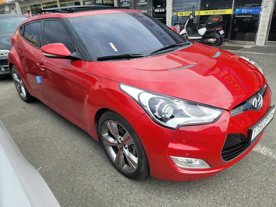 Hyundai Veloster