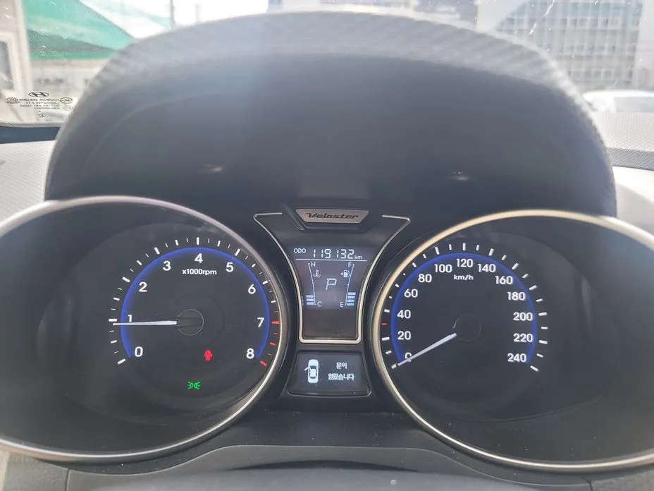 Hyundai Veloster
