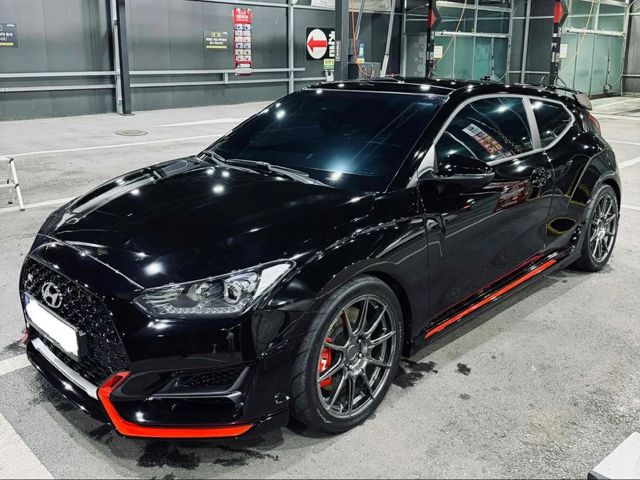 Hyundai Veloster