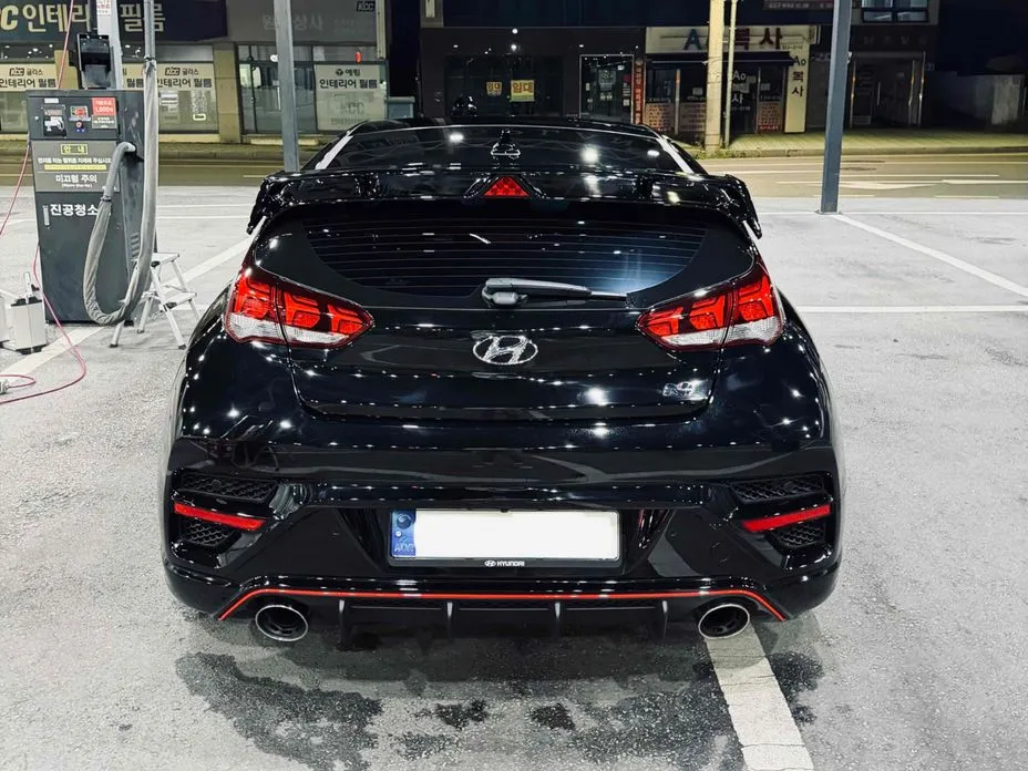 Hyundai Veloster