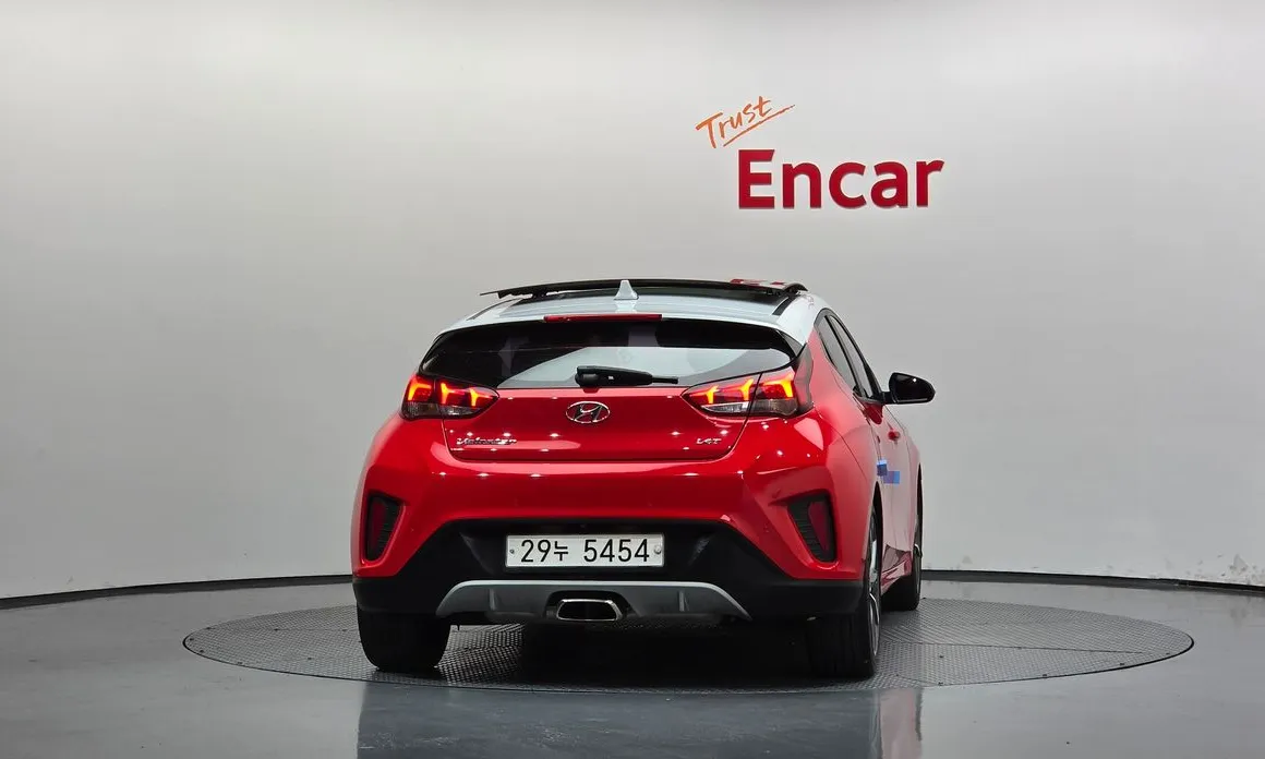 Hyundai Veloster