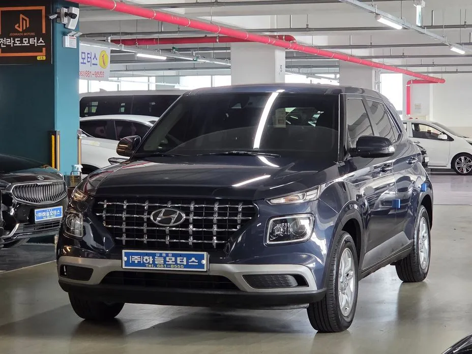 Hyundai Venue