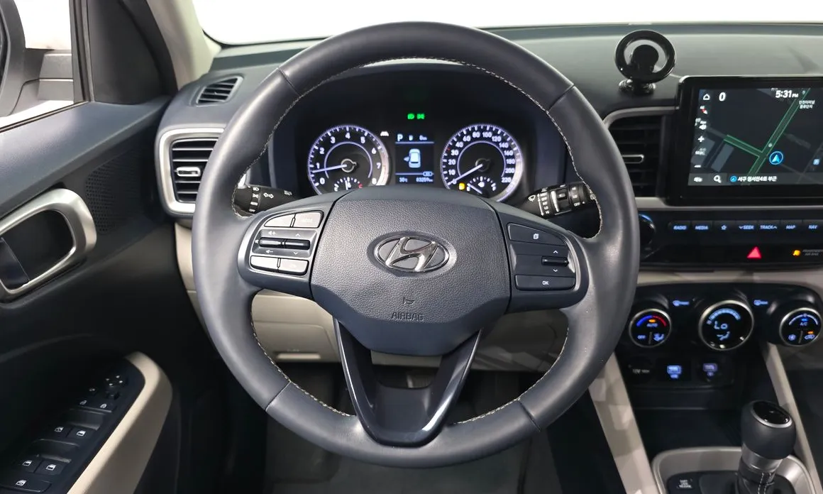 Hyundai Venue