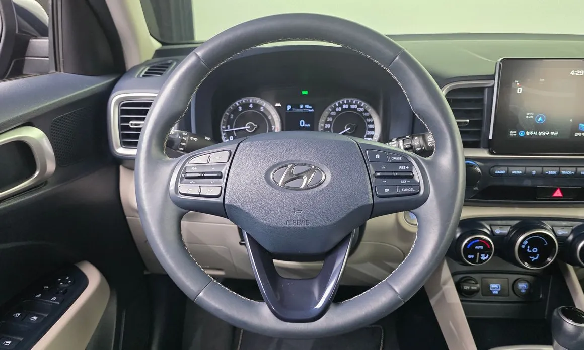 Hyundai Venue