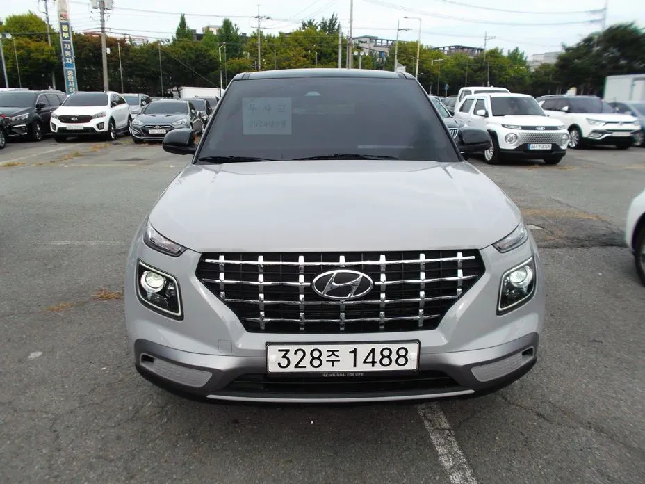 Hyundai Venue