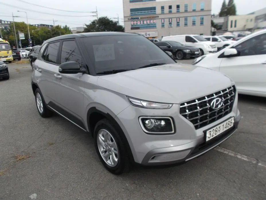 Hyundai Venue