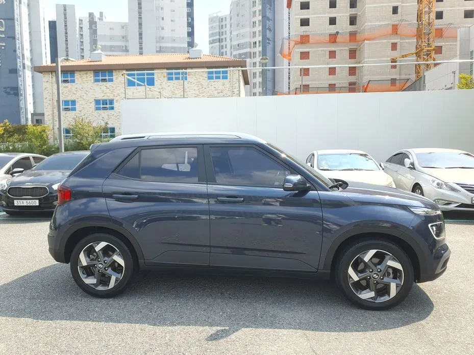Hyundai Venue